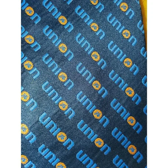 1970s ~ UNION 76 TIE ~ VINTAGE MENS EMPLOYEE / EXECUTIVE DRESS TIE ~ 57